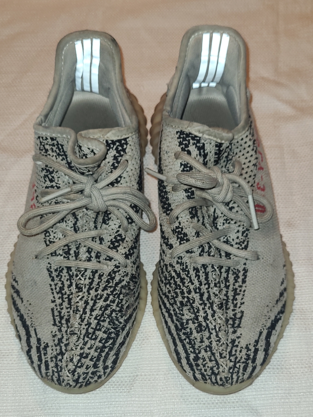 Light Gray Knit Women's Sneaker with Black Pattern